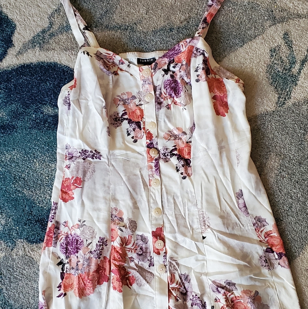 Torrid 00 top